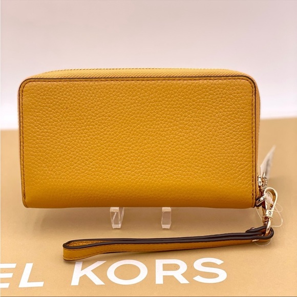 Michael Kors Jet Set Travel Phone Case Wristlet Wallet Marigold - Picture 7 of 12